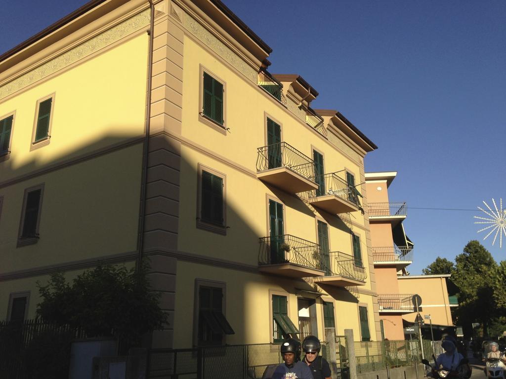 La Casa Di Aaron Leilighet Rapallo Eksteriør bilde